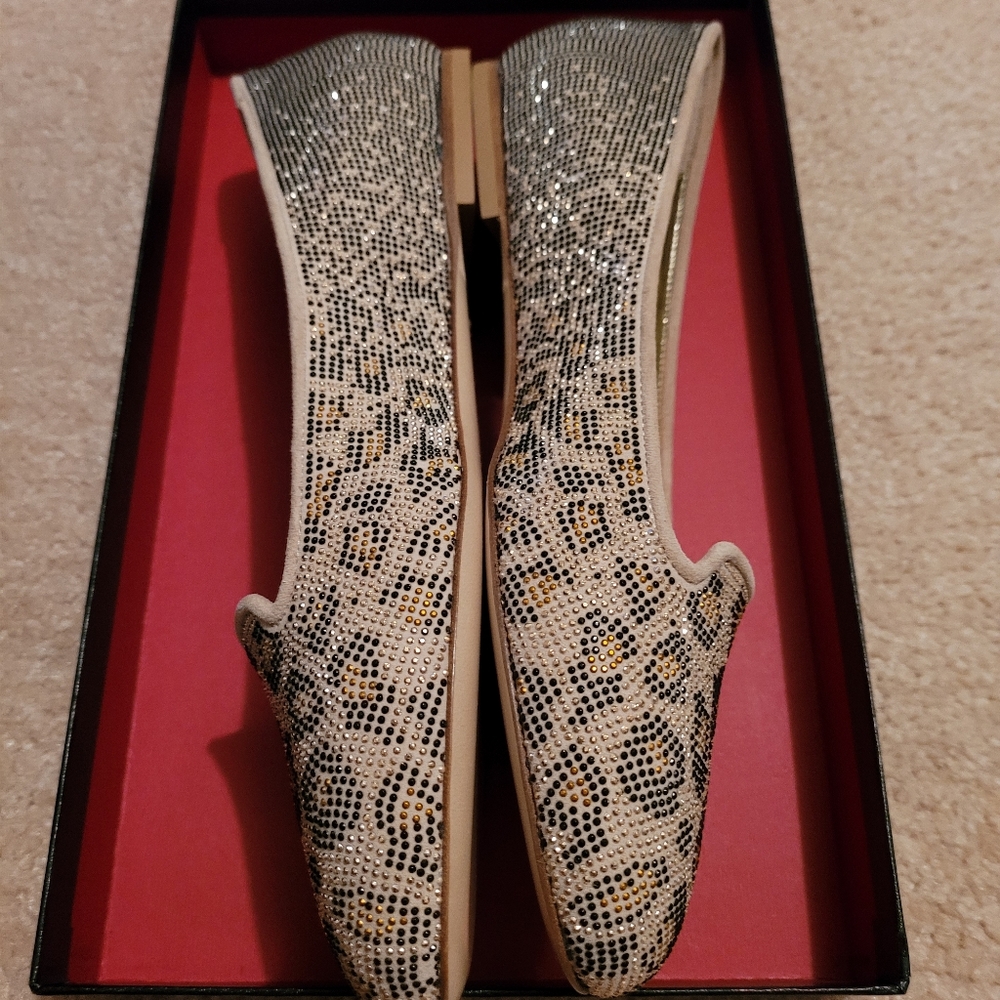 Leopard print bling ballerina flats.